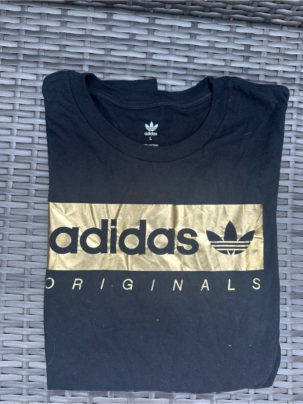 Adidas Originals men  Black & Gold Logo Tee